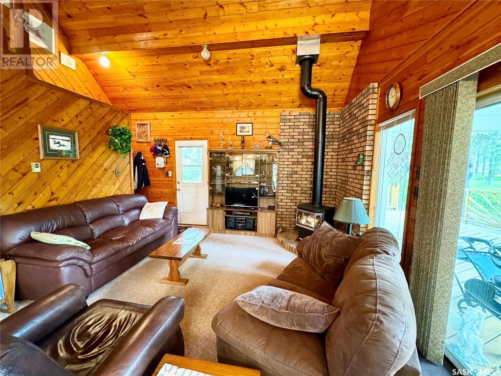 209 Al Drive, Turtle View, Saskatchewan  S0M 1Y0 - Photo 3 - SK997078