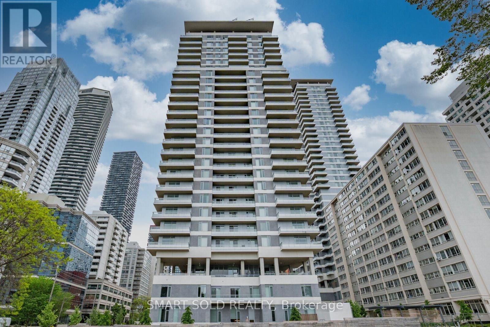 2003 - 25 HOLLY STREET, Toronto, Ontario