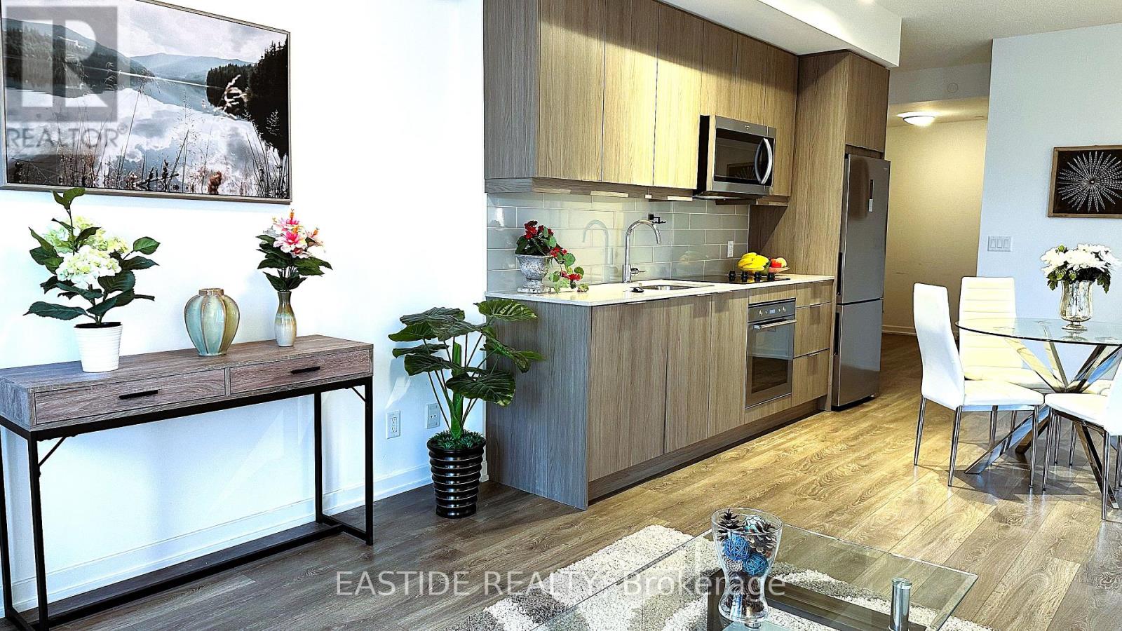 1010 - 36 Forest Manor Road, Toronto, Ontario  M2J 0H3 - Photo 8 - C12180494