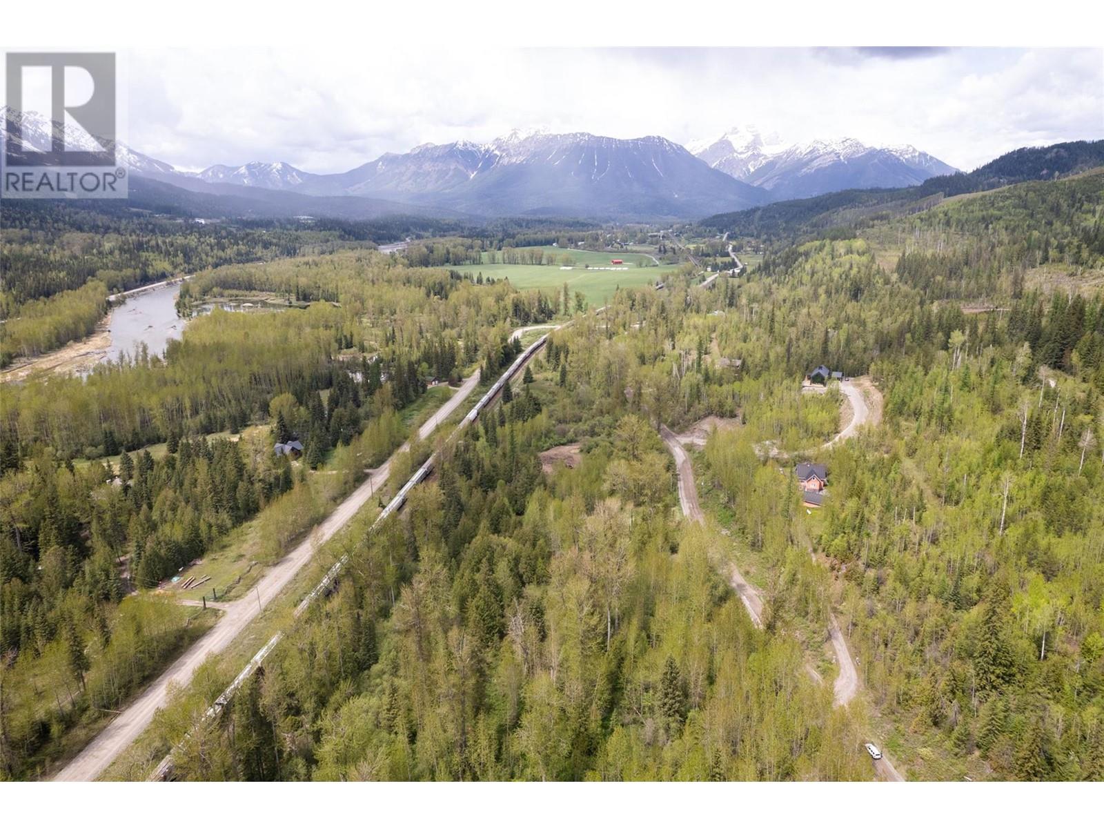 Lot 54 Cokato Road Unit# B, Fernie, British Columbia  V0B 1M4 - Photo 7 - 2476296
