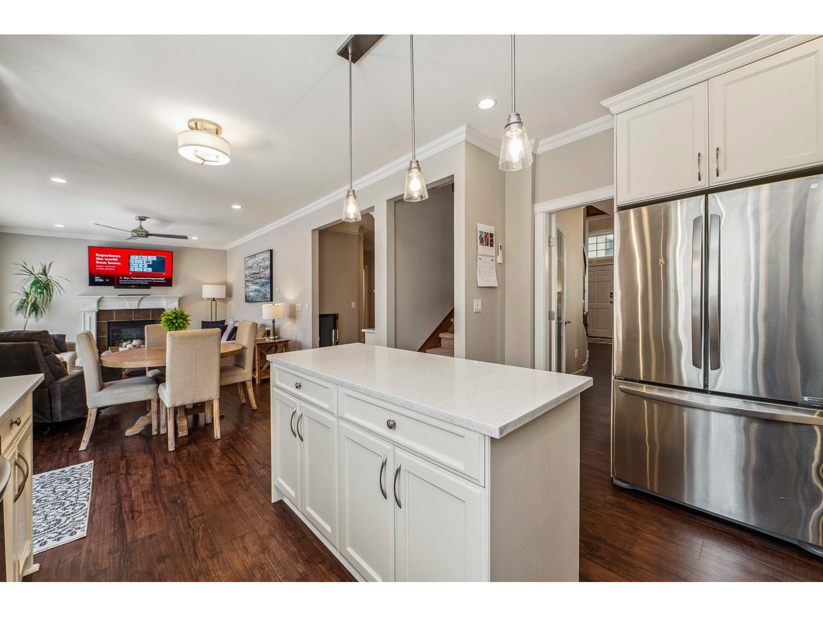 6815 198b Street, Langley, British Columbia  V2Y 3B8 - Photo 10 - R3006977