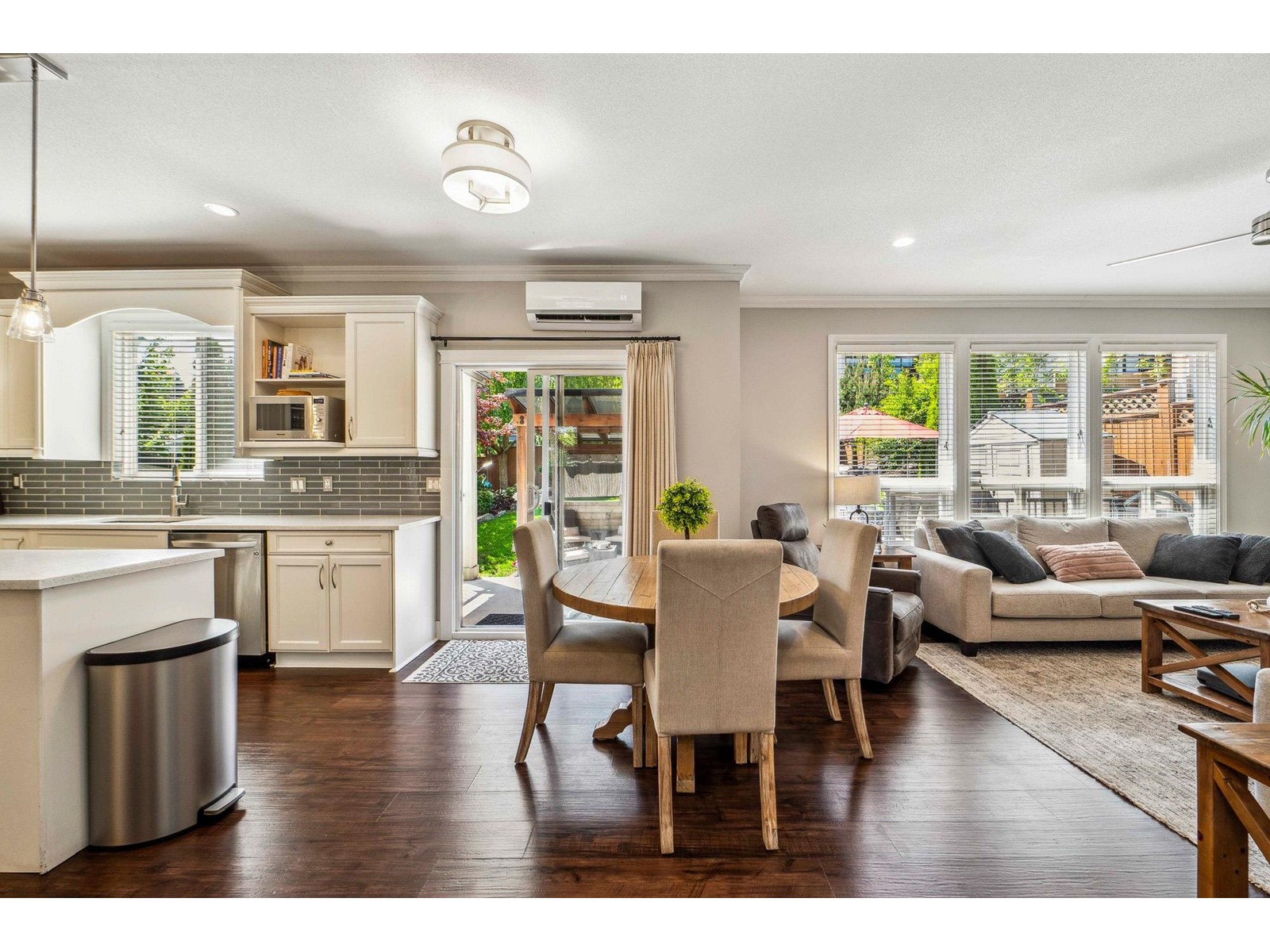 6815 198b Street, Langley, British Columbia  V2Y 3B8 - Photo 13 - R3006977