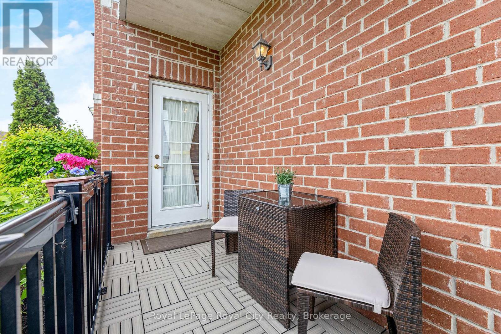 111 - 415 Grange Road, Guelph (Grange Road), Ontario  N1E 0C4 - Photo 31 - X12180525