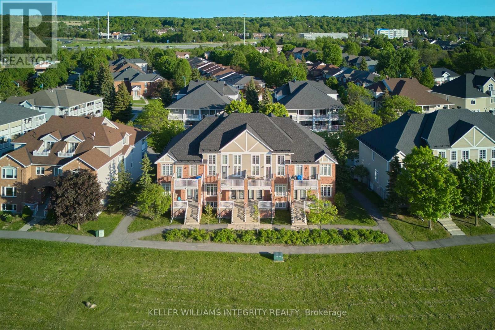 Property at #3 - 1697 CAMPEAU DRIVE image 2