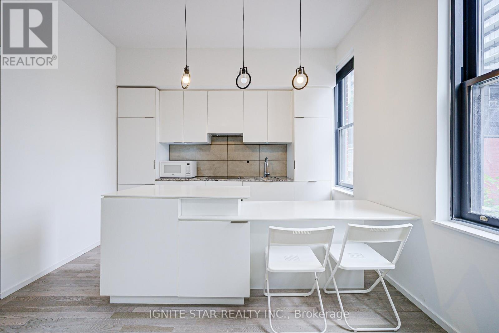 327 - 5 St Joseph Street, Toronto, Ontario  M4Y 0B6 - Photo 2 - C12180513
