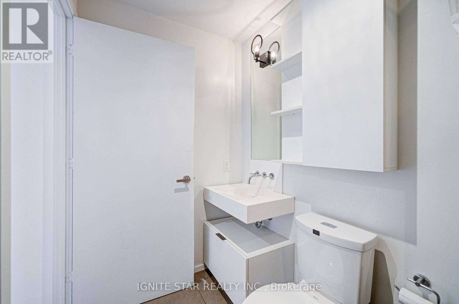 327 - 5 St Joseph Street, Toronto, Ontario  M4Y 0B6 - Photo 9 - C12180513