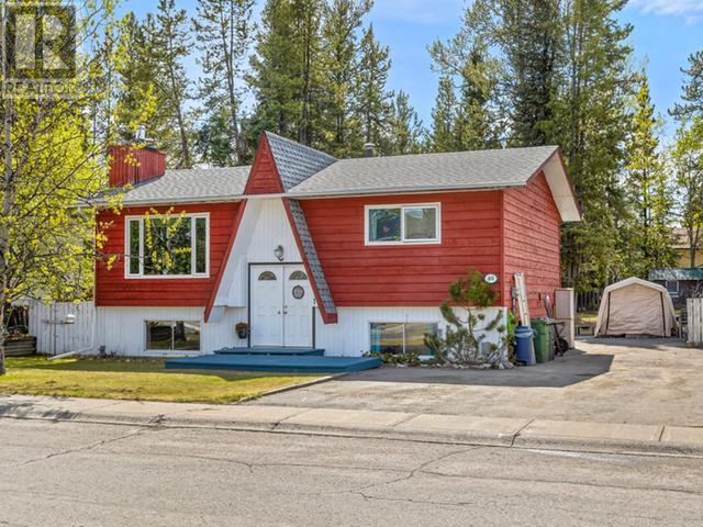 Property at 40 EVERGREEN CRES image 2