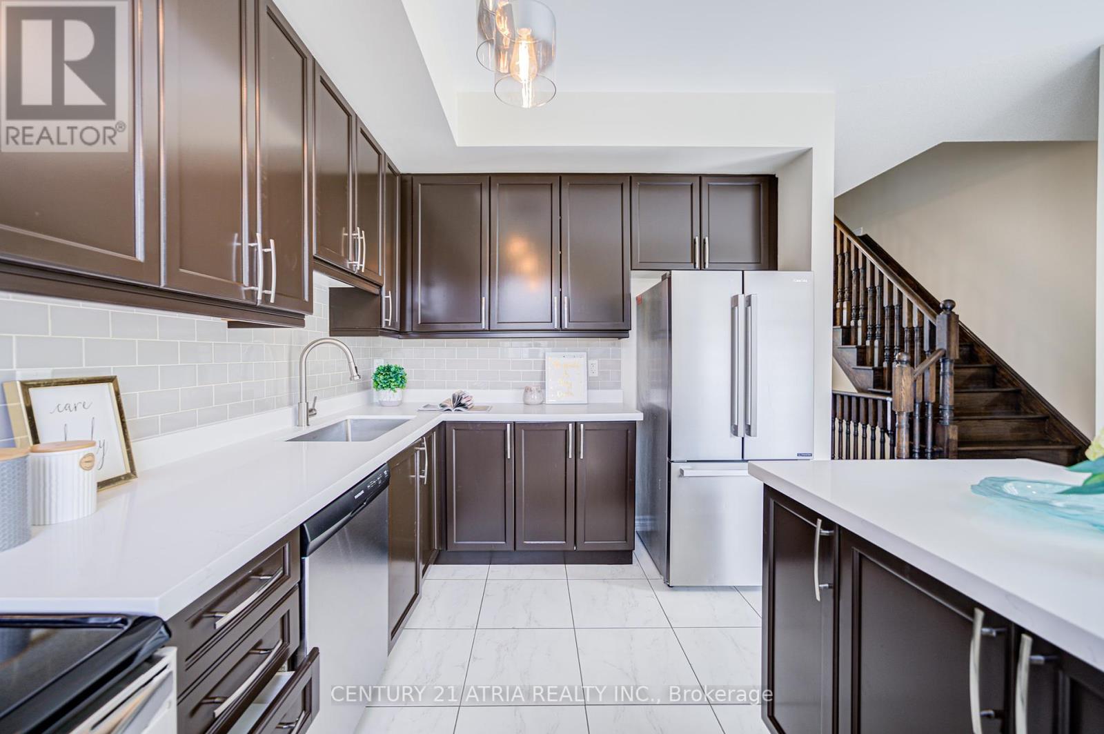39 Anthony Roman Avenue, Markham, Ontario  L6C 0P3 - Photo 27 - N12180510