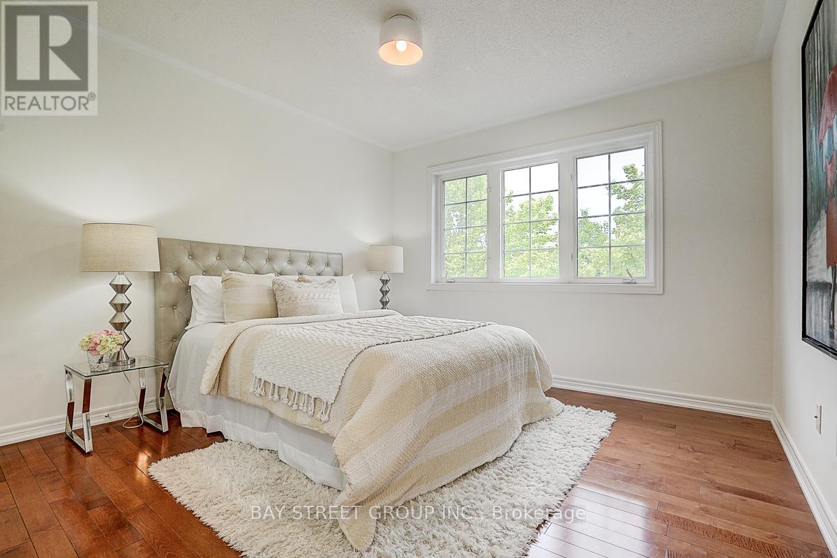 94 Castleview Crescent, Markham (Victoria Manor-Jennings Gate), Ontario  L6C 3C4 - Photo 42 - N12180527