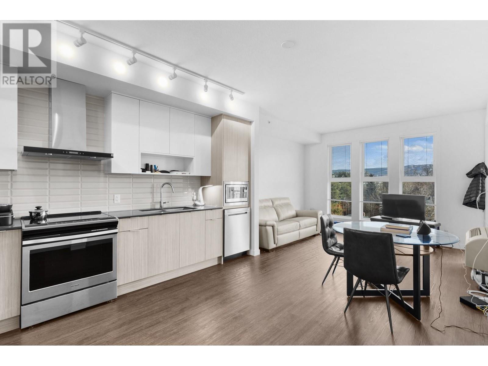1800 Richter Street Unit# PH3 Lot# SL 44, Kelowna, BC V1Y2M6