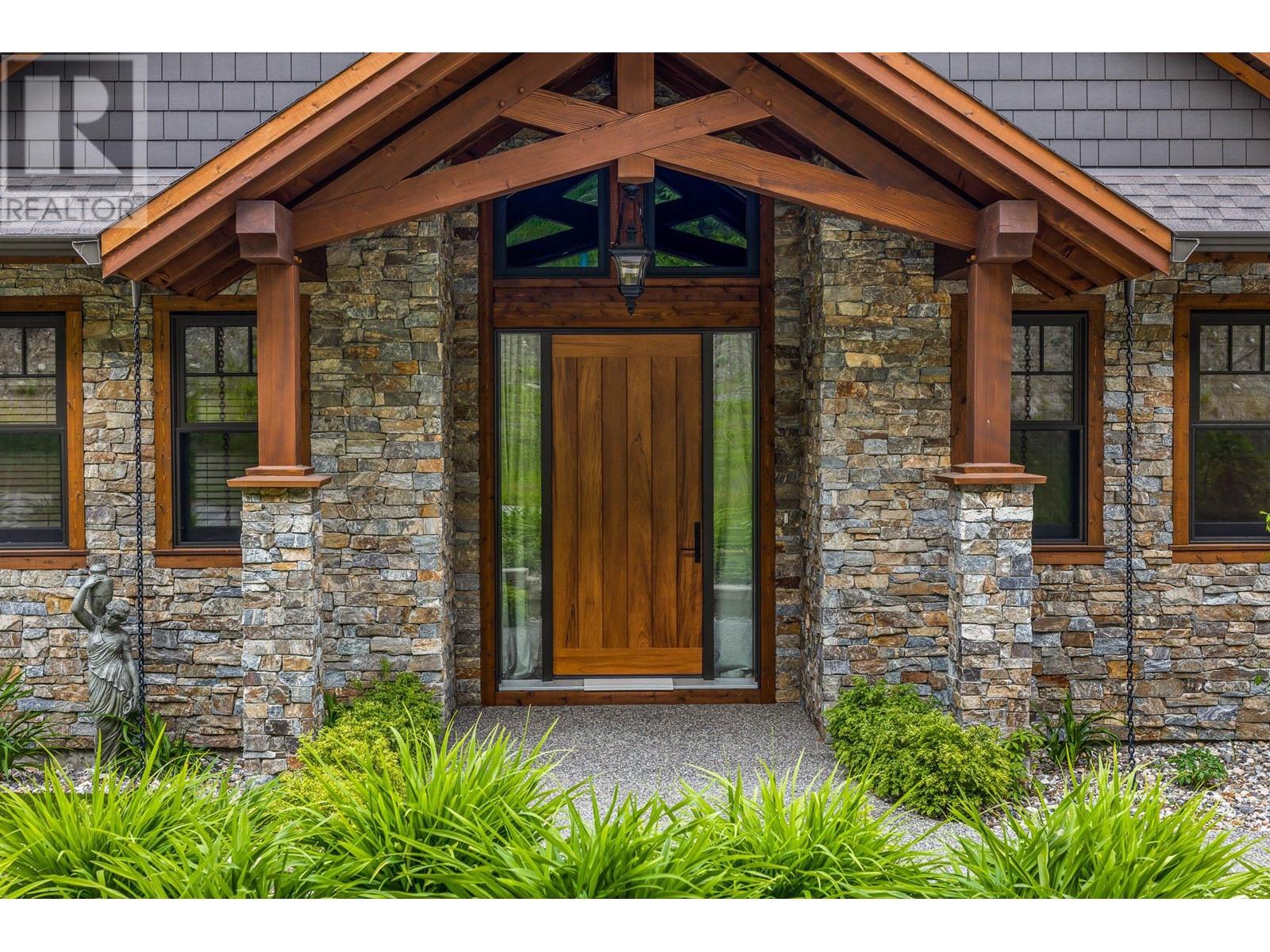 6166 Seymoure Avenue, Peachland, British Columbia  V0H 1X4 - Photo 61 - 10345815