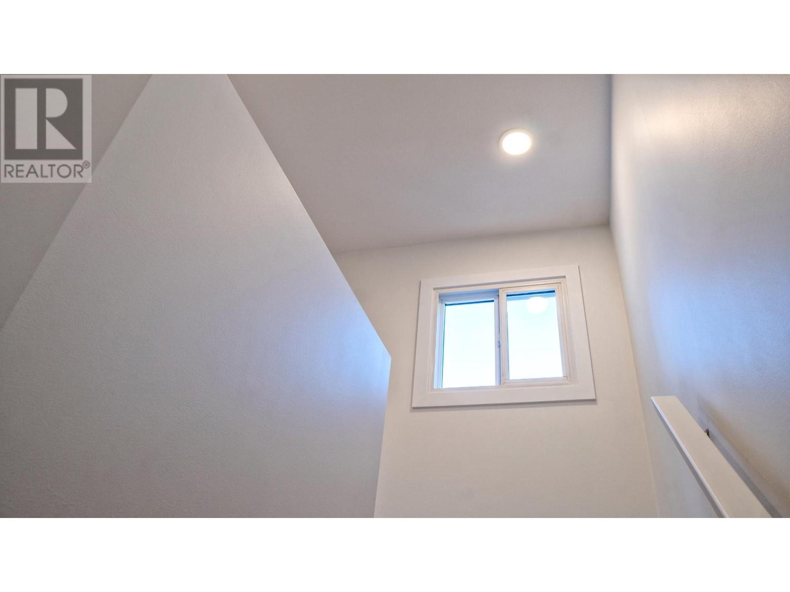 8904 Ne 101 Avenue, Fort St. John, British Columbia  V1J 5G2 - Photo 10 - R3007791