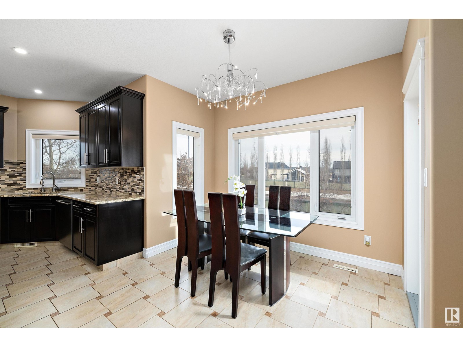 20708 90 Av Nw, Edmonton, Alberta  T5T 1T4 - Photo 15 - E4439032