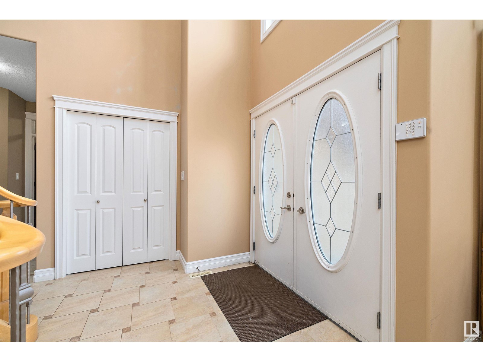 20708 90 Av Nw, Edmonton, Alberta  T5T 1T4 - Photo 3 - E4439032