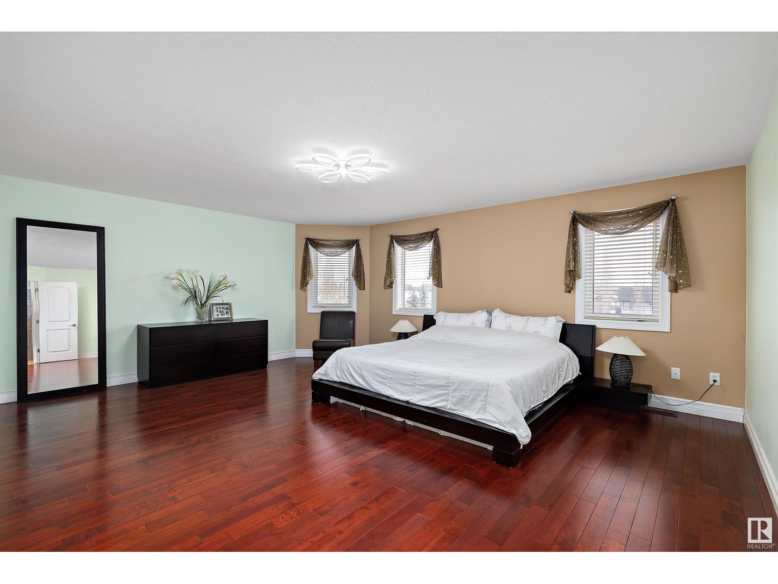 20708 90 Av Nw, Edmonton, Alberta  T5T 1T4 - Photo 34 - E4439032