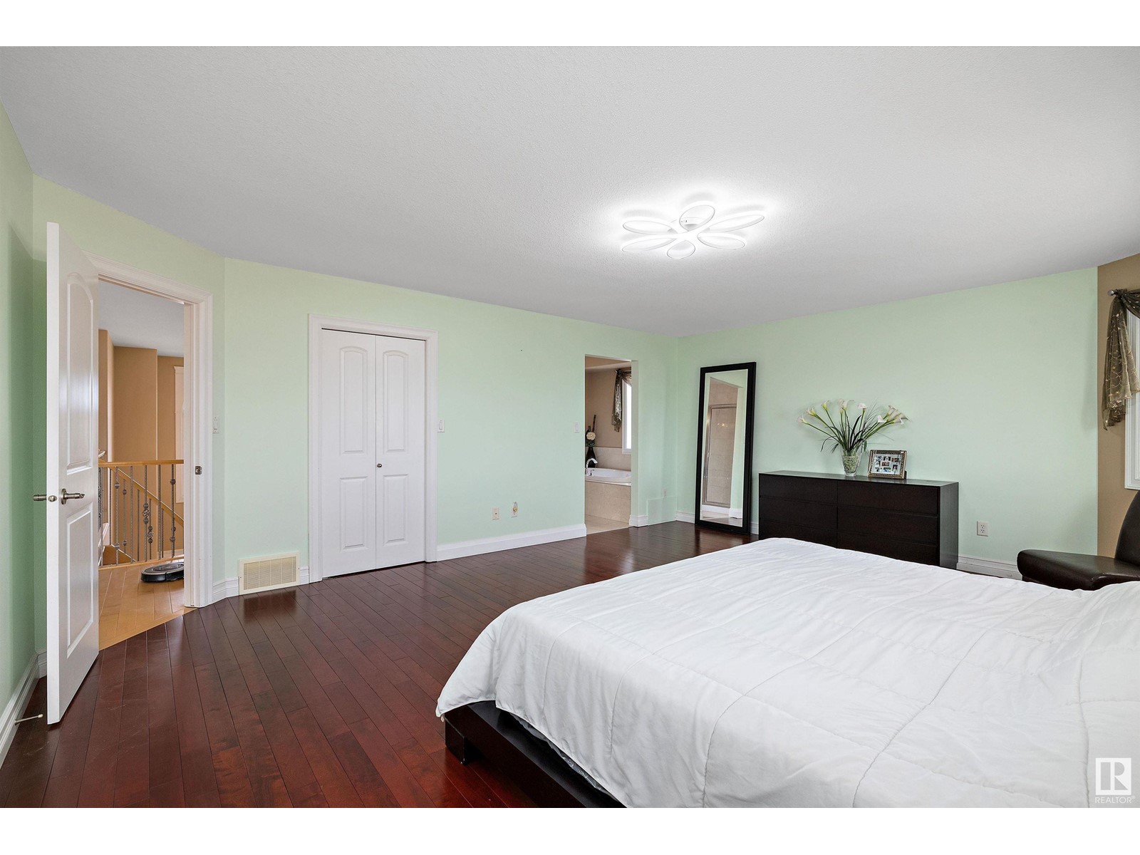 20708 90 Av Nw, Edmonton, Alberta  T5T 1T4 - Photo 35 - E4439032