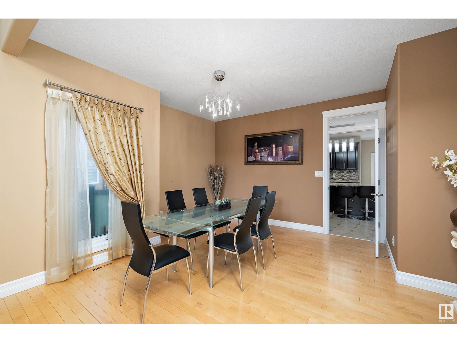 20708 90 Av Nw, Edmonton, Alberta  T5T 1T4 - Photo 7 - E4439032