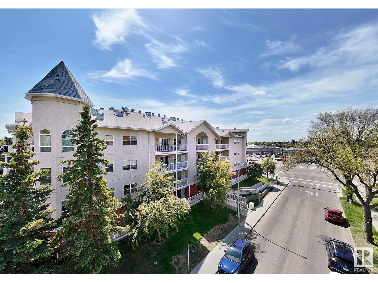 #302 8215 84 Av Nw, Edmonton, Alberta  T6C 4R2 - Photo 2 - E4439037