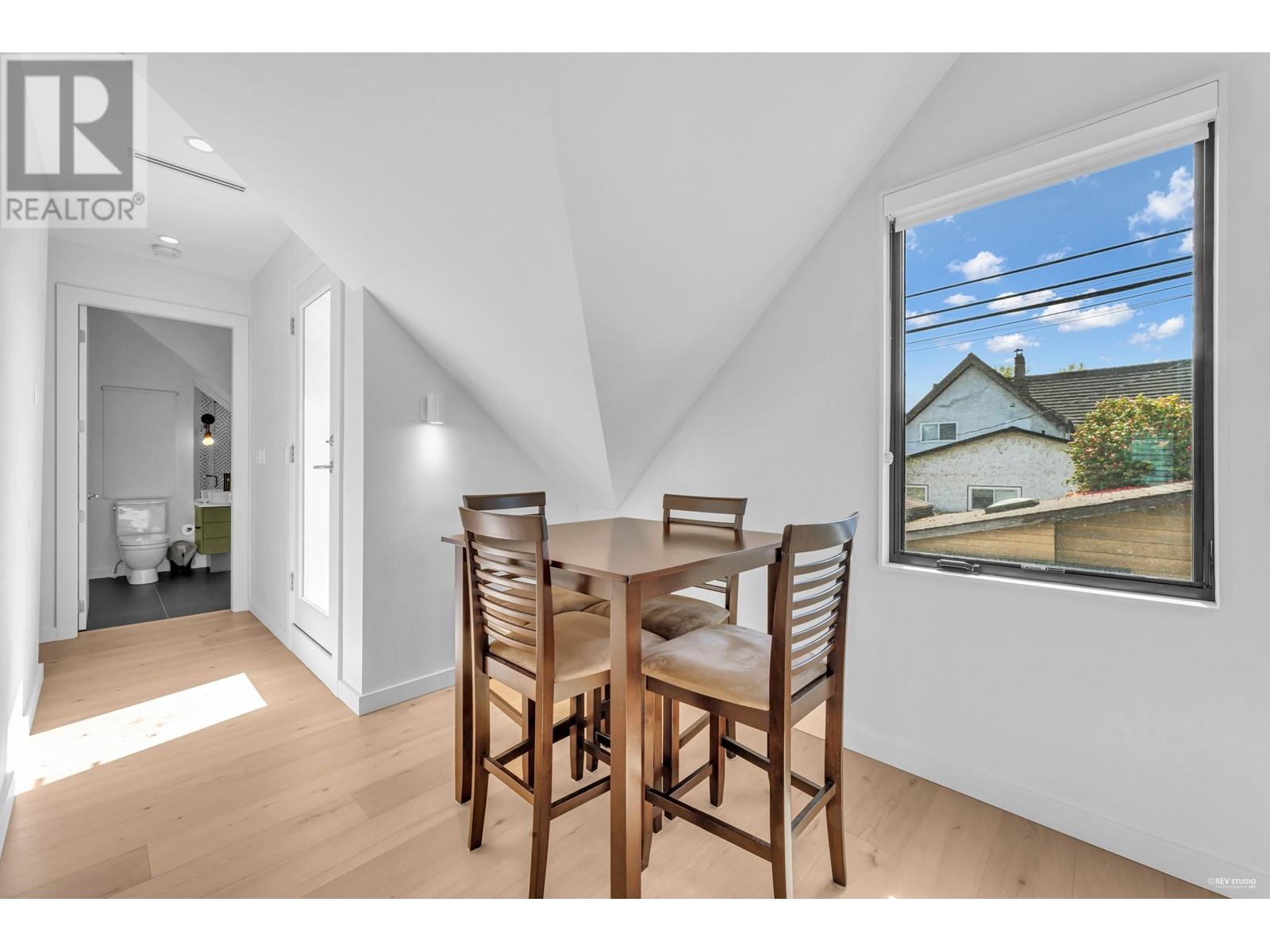 258 E 17th Avenue, Vancouver, British Columbia  V5V 1A7 - Photo 5 - R2991203