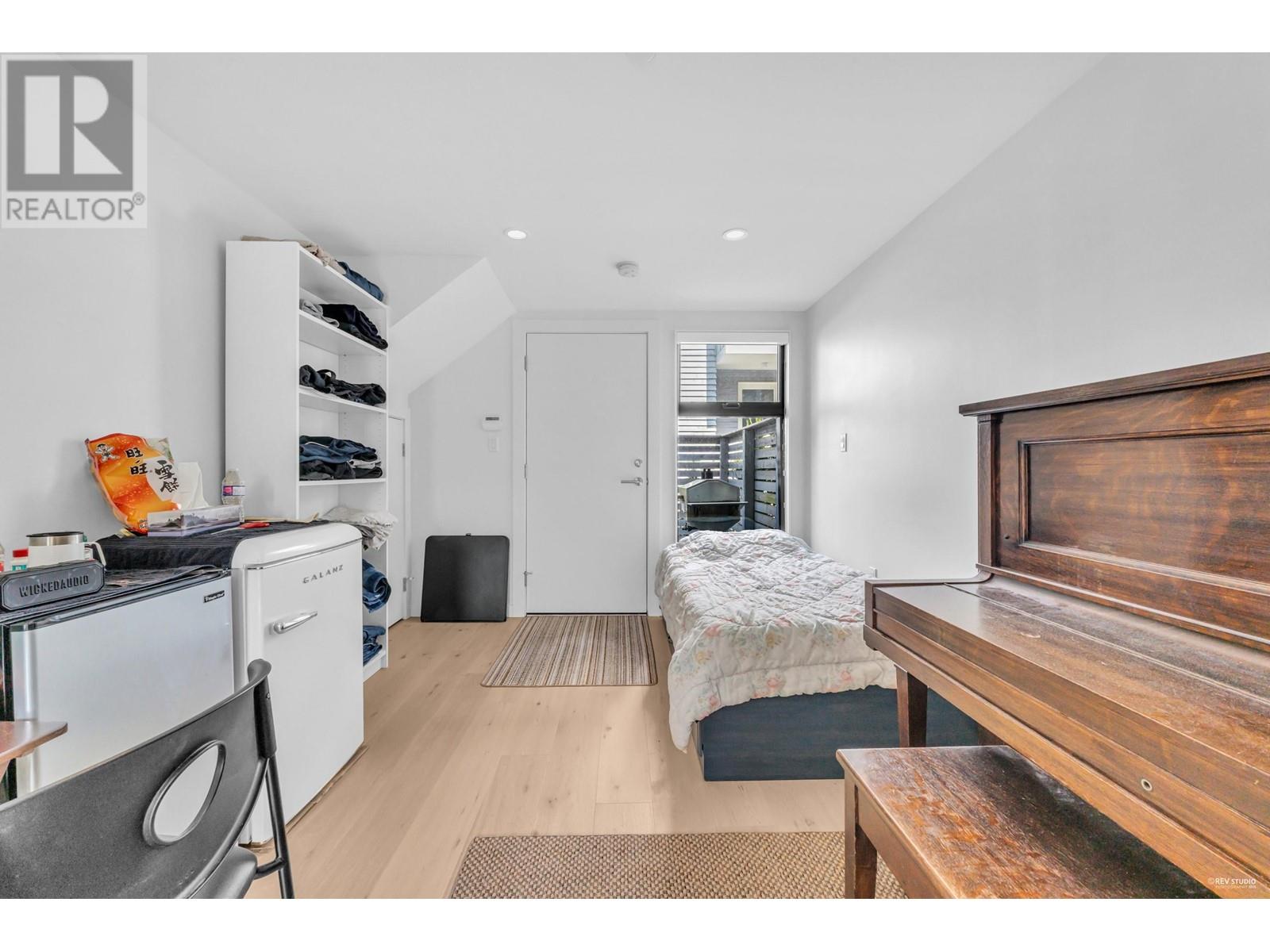 258 E 17th Avenue, Vancouver, British Columbia  V5V 1A7 - Photo 8 - R2991203