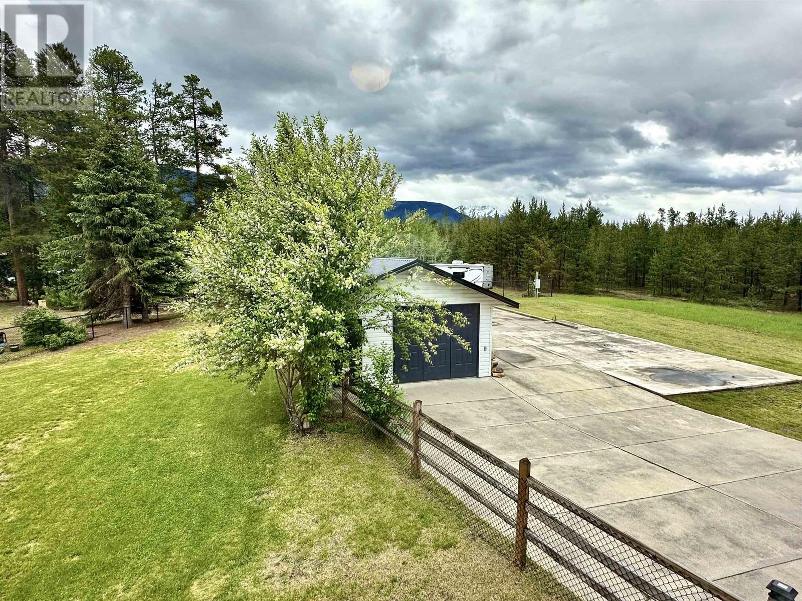 1915 Cranberry Place, Valemount, British Columbia  V0E 2Z0 - Photo 28 - R3008449