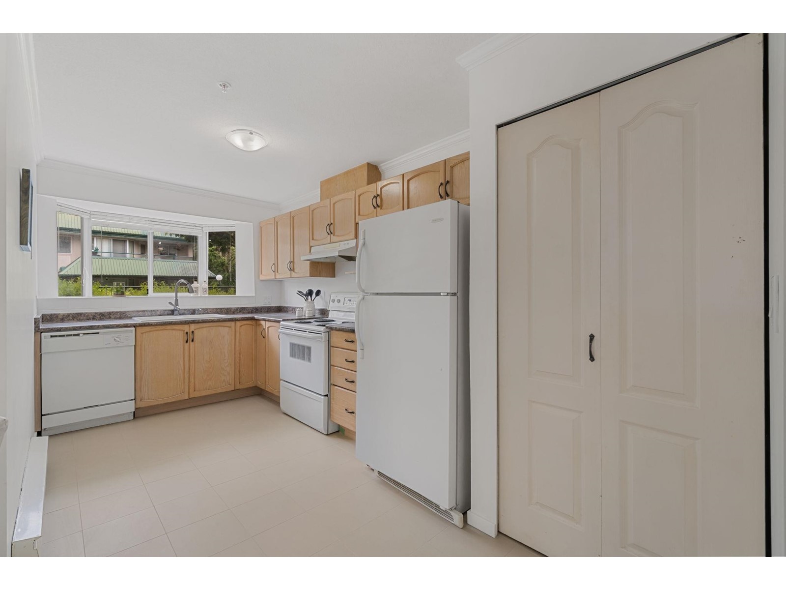 102 2958 Trethewey Street, Abbotsford, British Columbia  V2T 6P6 - Photo 10 - R3008165