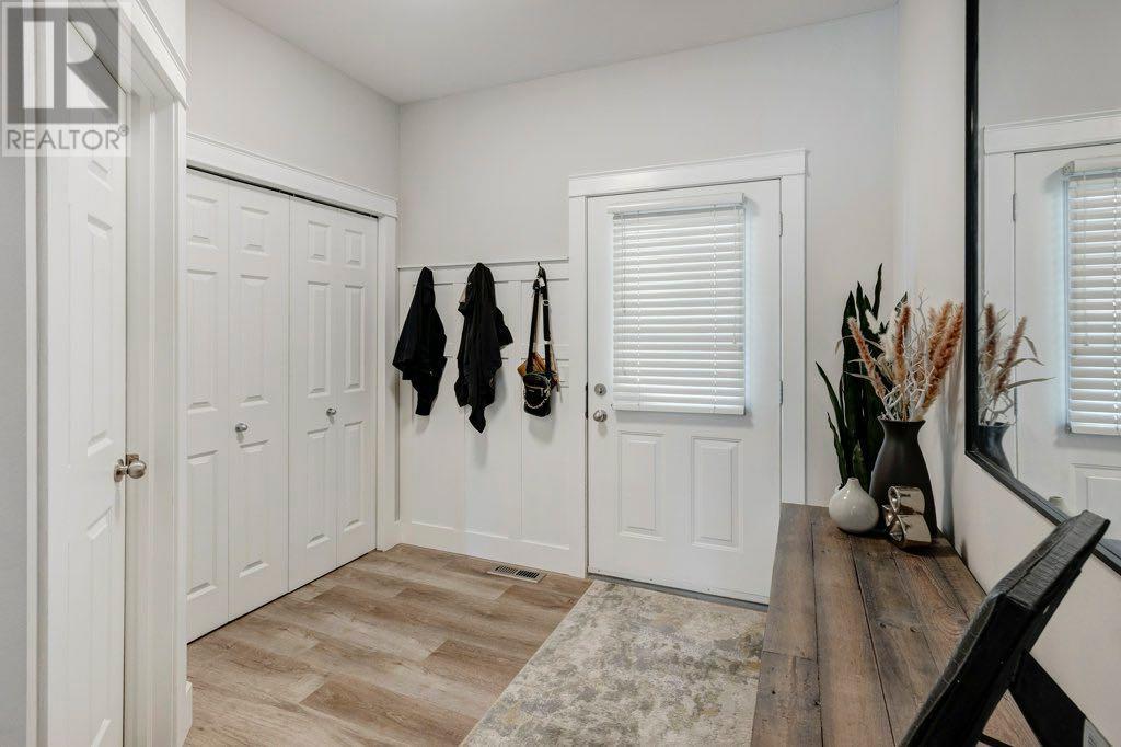 103, 88 Westbury Place Sw, Calgary, Alberta  T3H 5B6 - Photo 3 - A2225311