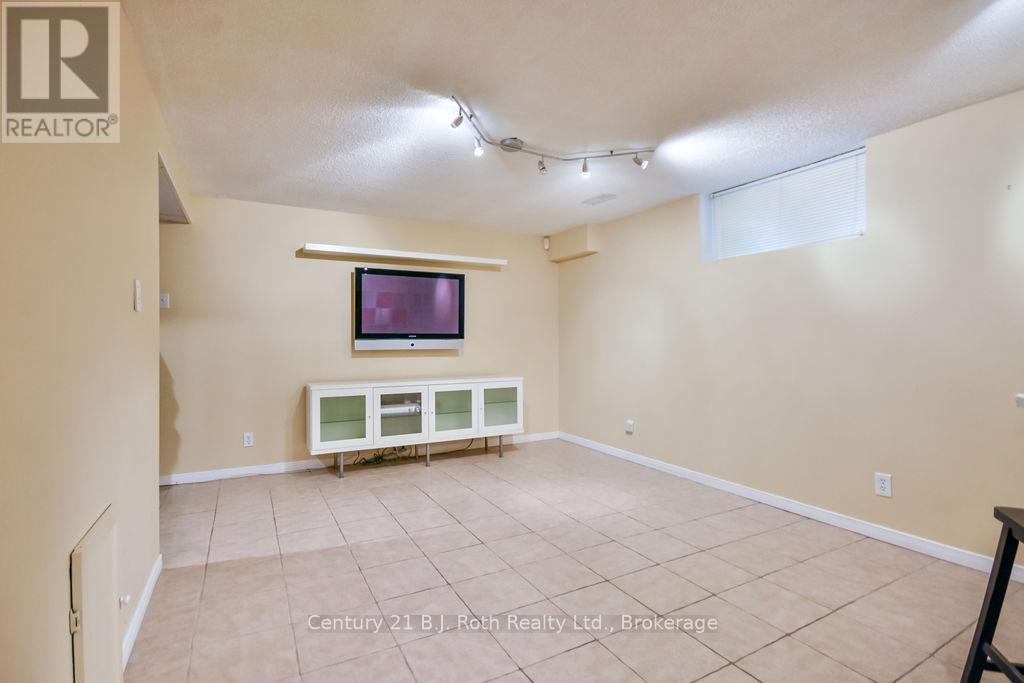 133 York Street, Orillia, Ontario  L3V 7G9 - Photo 40 - S12168710