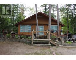 30 EARL STREET, Wasaga Beach, Ontario