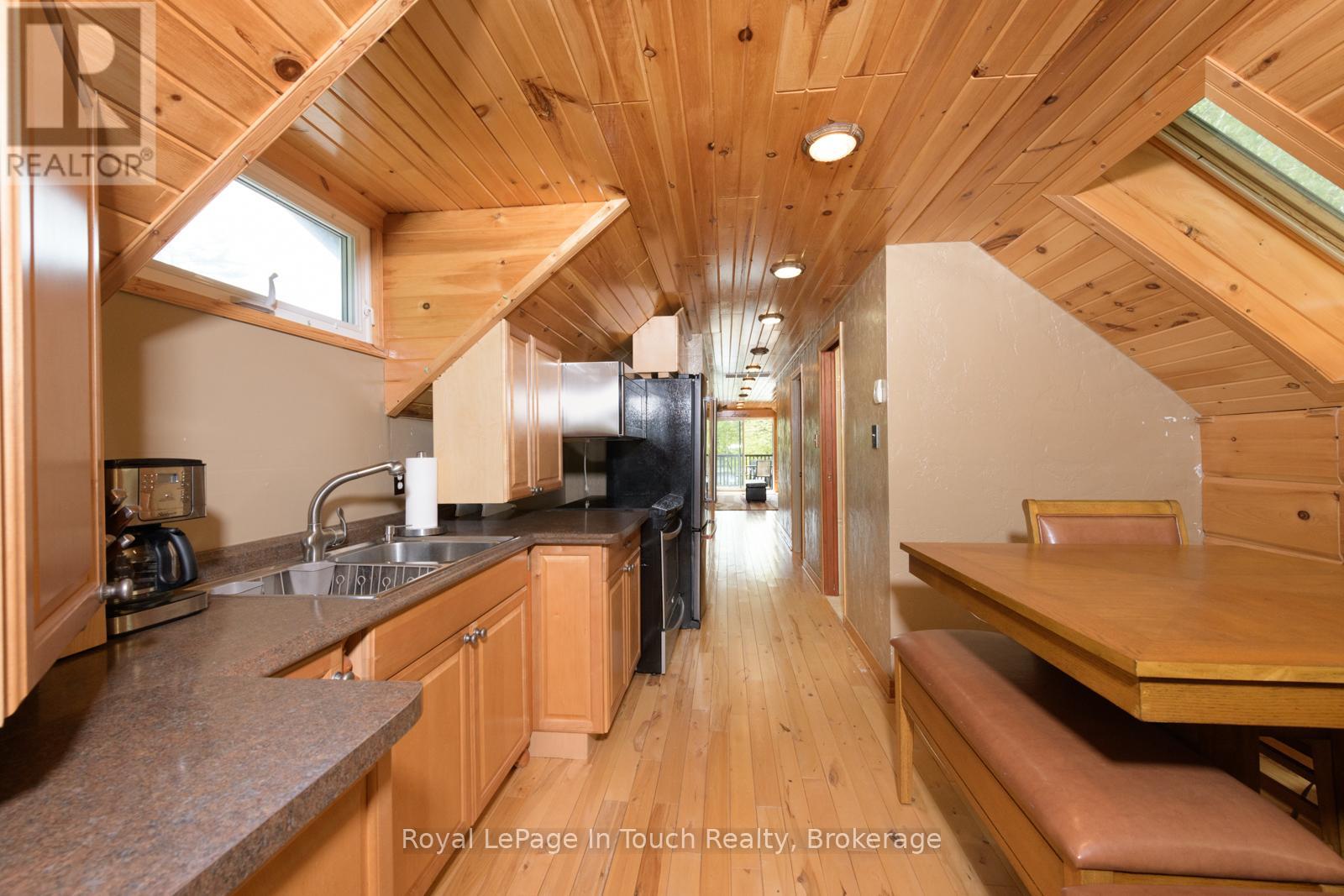 2804 Janes Lane, Severn, Ontario  L0K 1E0 - Photo 37 - S12180570