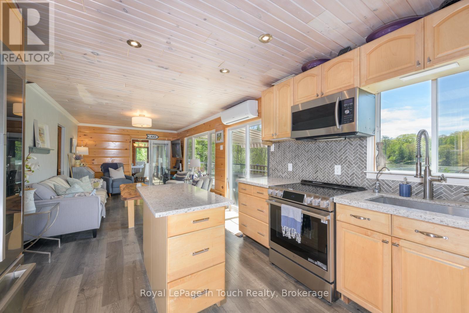 2804 Janes Lane, Severn, Ontario  L0K 1E0 - Photo 4 - S12180570
