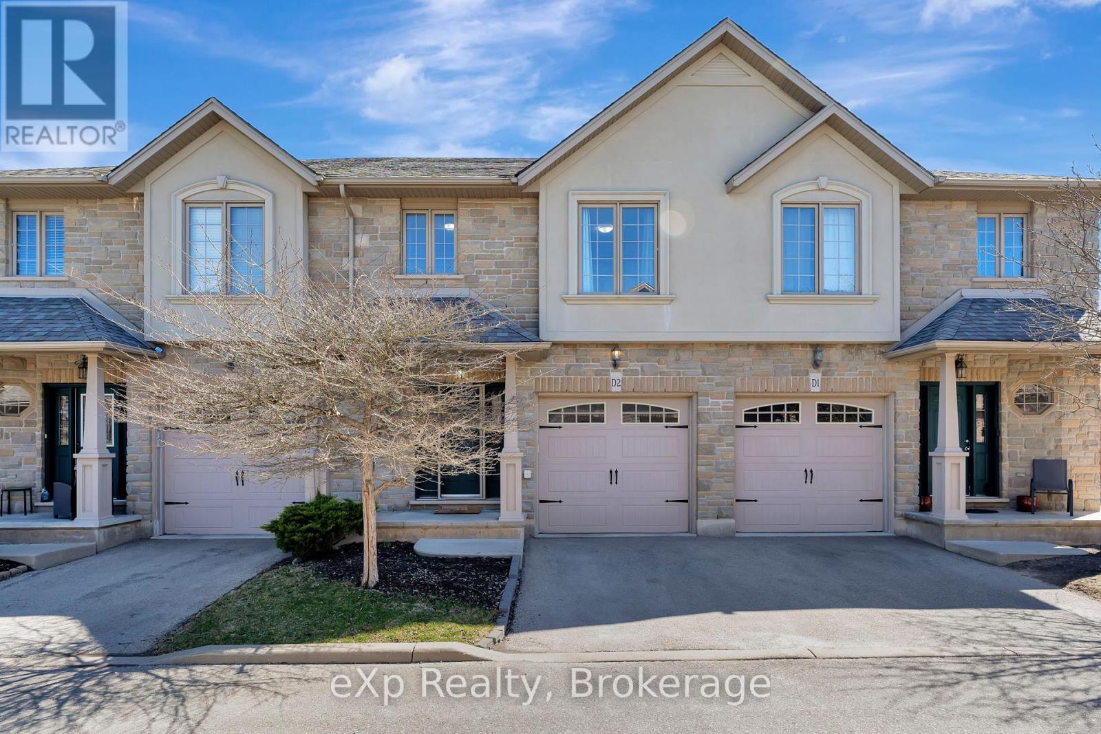 D2 - 12 Brantwood Park Road, Brantford, Ontario  N3P 1G2 - Photo 2 - X12180592