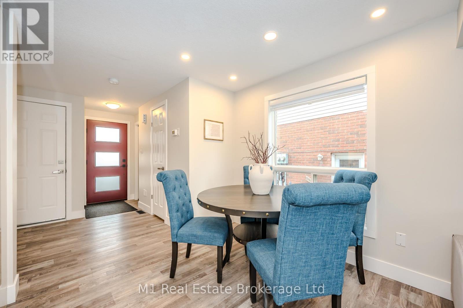 155 Stephanie Drive, Guelph, Ontario  N1K 1X7 - Photo 14 - X12180593