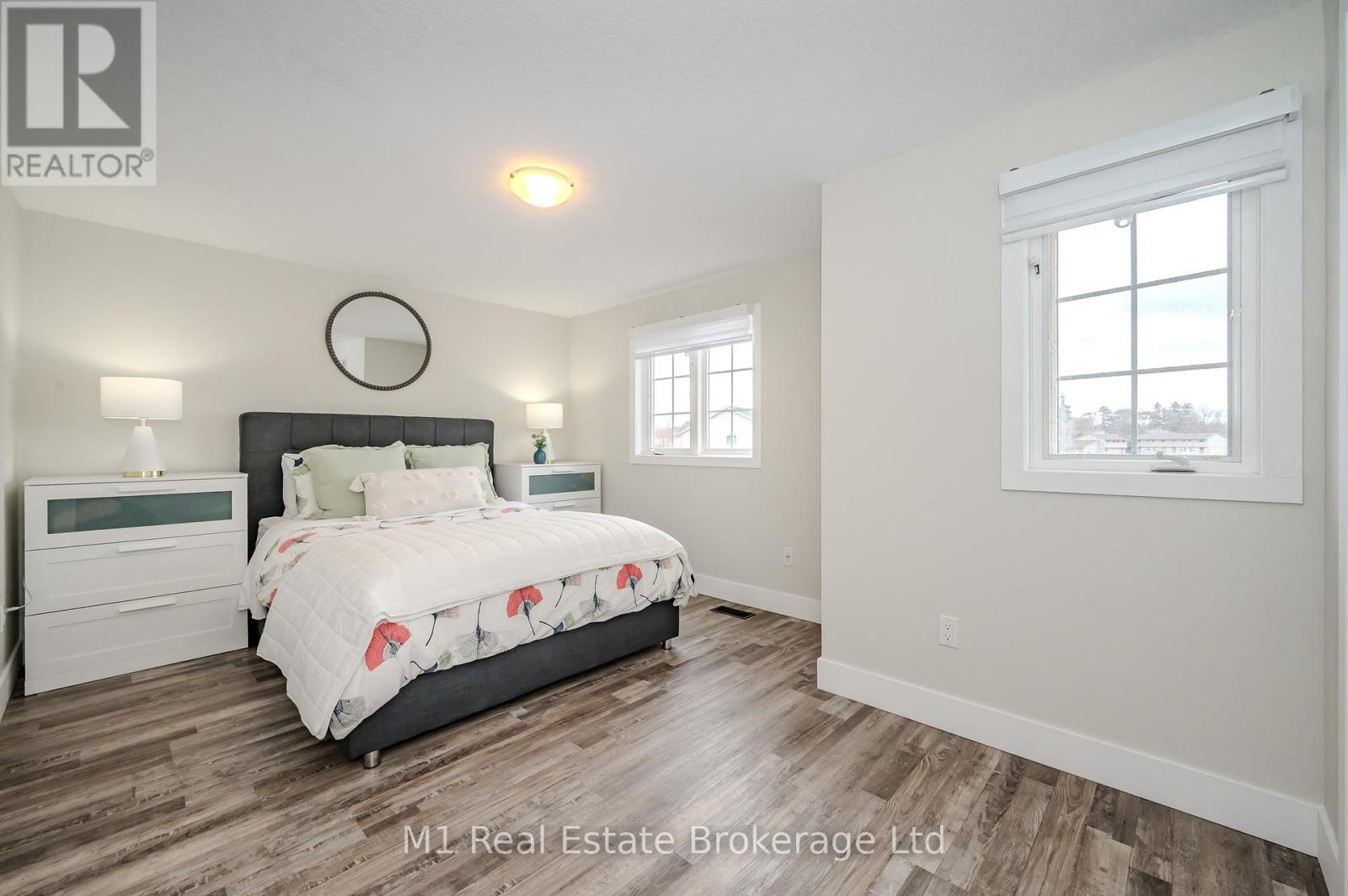 155 Stephanie Drive, Guelph, Ontario  N1K 1X7 - Photo 26 - X12180593