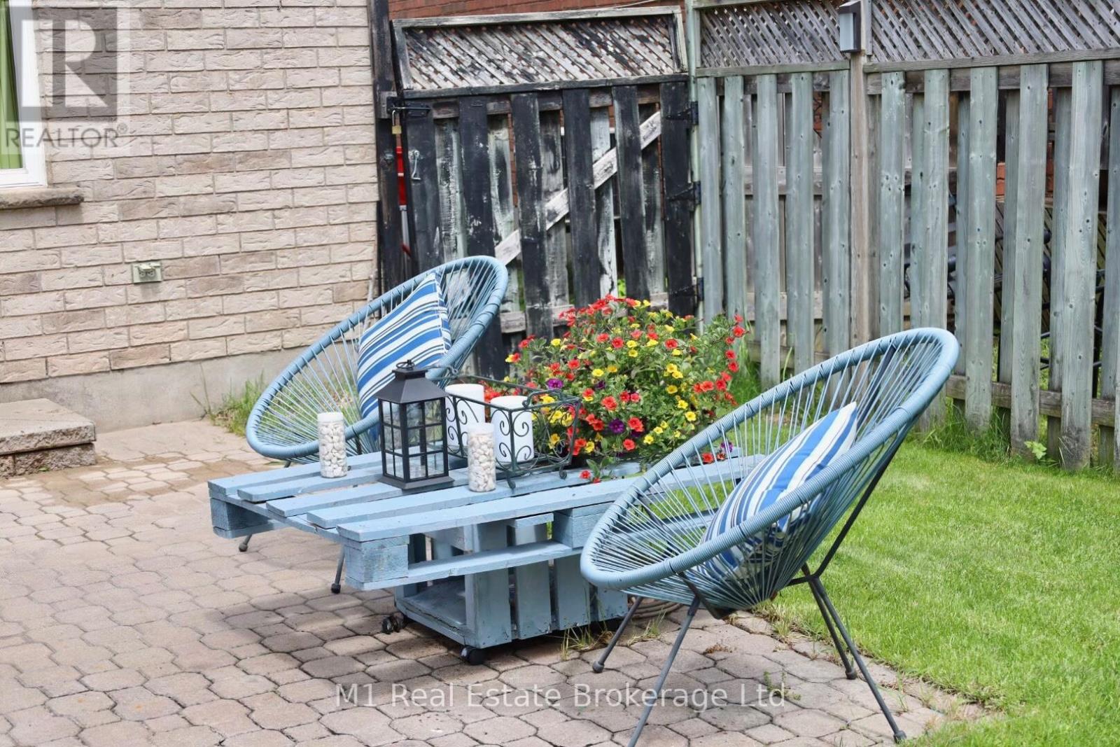 155 Stephanie Drive, Guelph, Ontario  N1K 1X7 - Photo 42 - X12180593