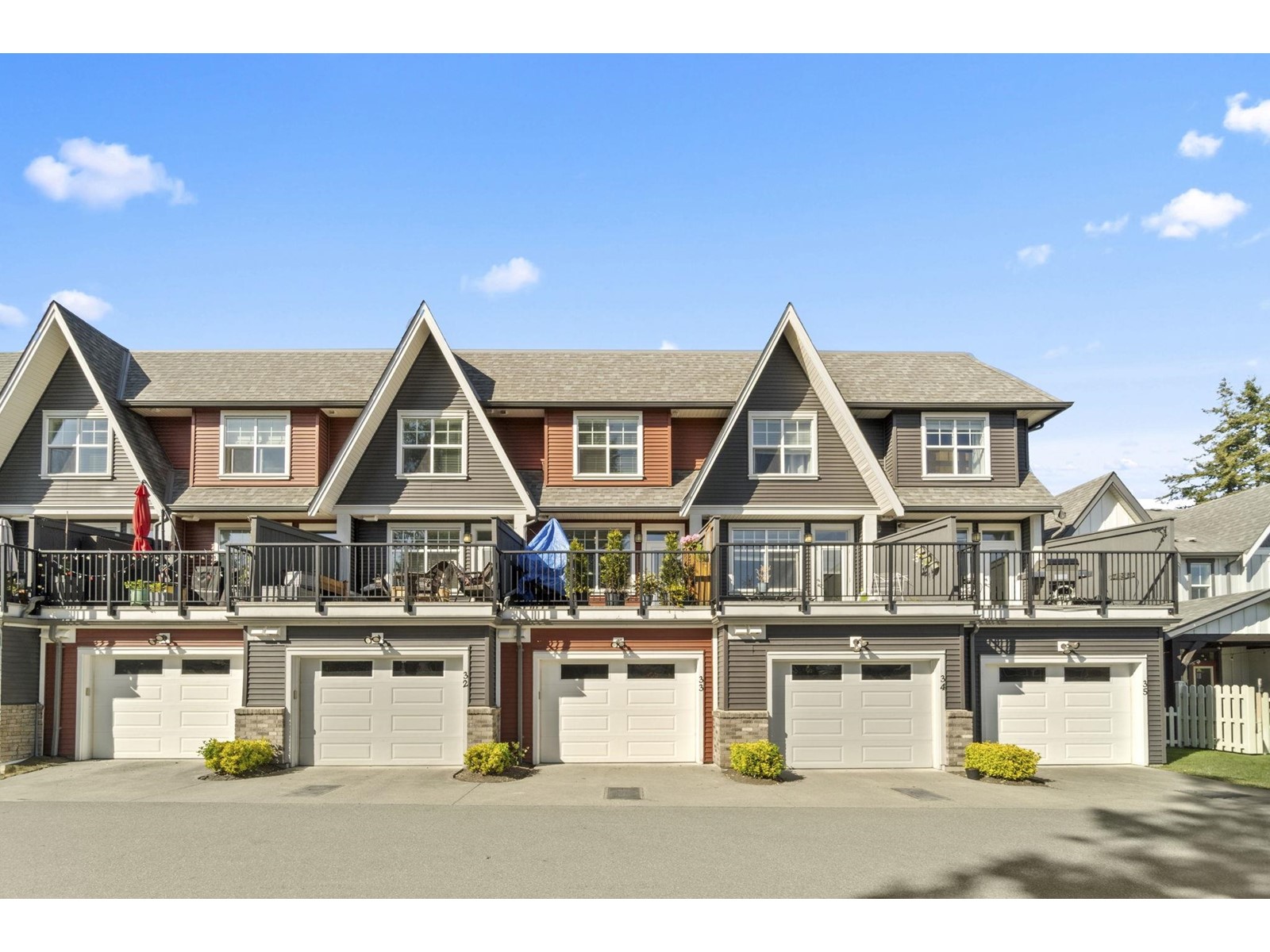 33 33460 Lynn Avenue, Abbotsford, British Columbia  V2S 0H6 - Photo 1 - R3008693