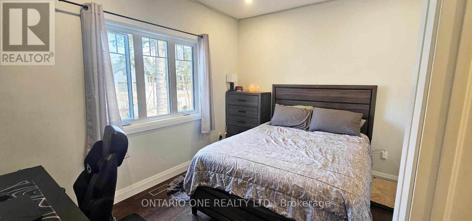 30 Bellehumeur Road, Tiny, Ontario  L9M 0J1 - Photo 15 - S12180584