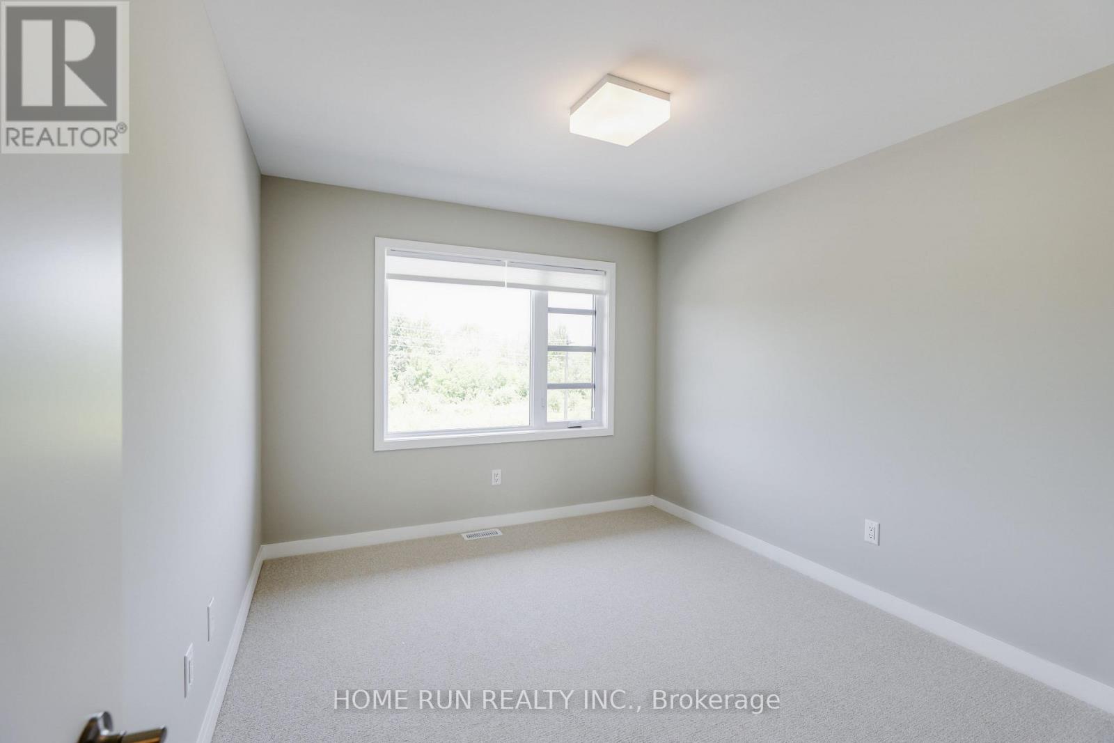 1064 Kitigan Grove, Ottawa, Ontario  K2K 0N7 - Photo 23 - X12180539