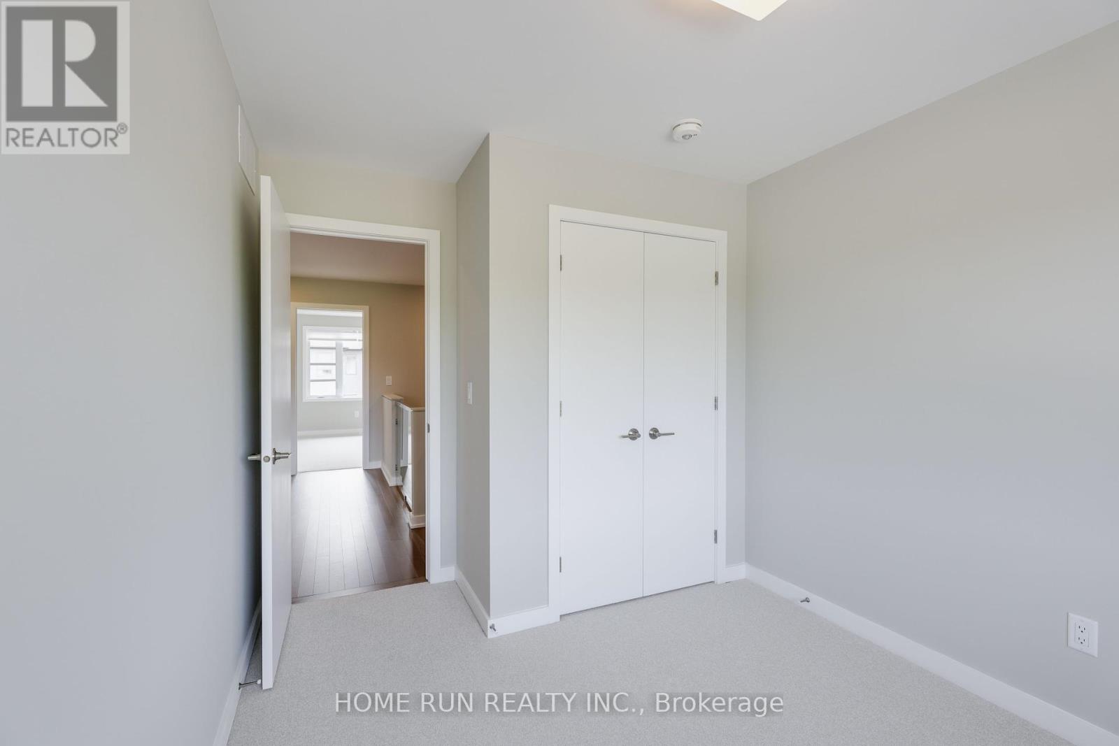 1064 Kitigan Grove, Ottawa, Ontario  K2K 0N7 - Photo 22 - X12180539