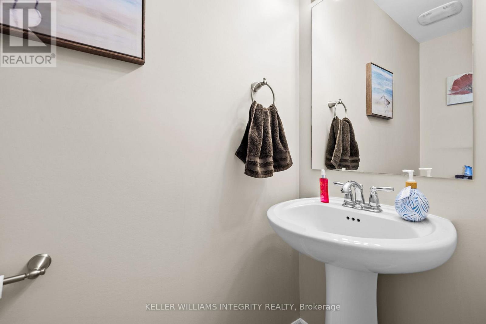 534 Meadowcreek Circle, Ottawa, Ontario  K2M 0J9 - Photo 17 - X12180542