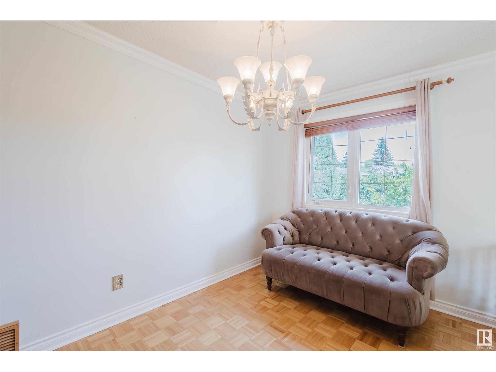 1759 62 St Nw, Edmonton, Alberta  T6L 1M7 - Photo 6 - E4439038