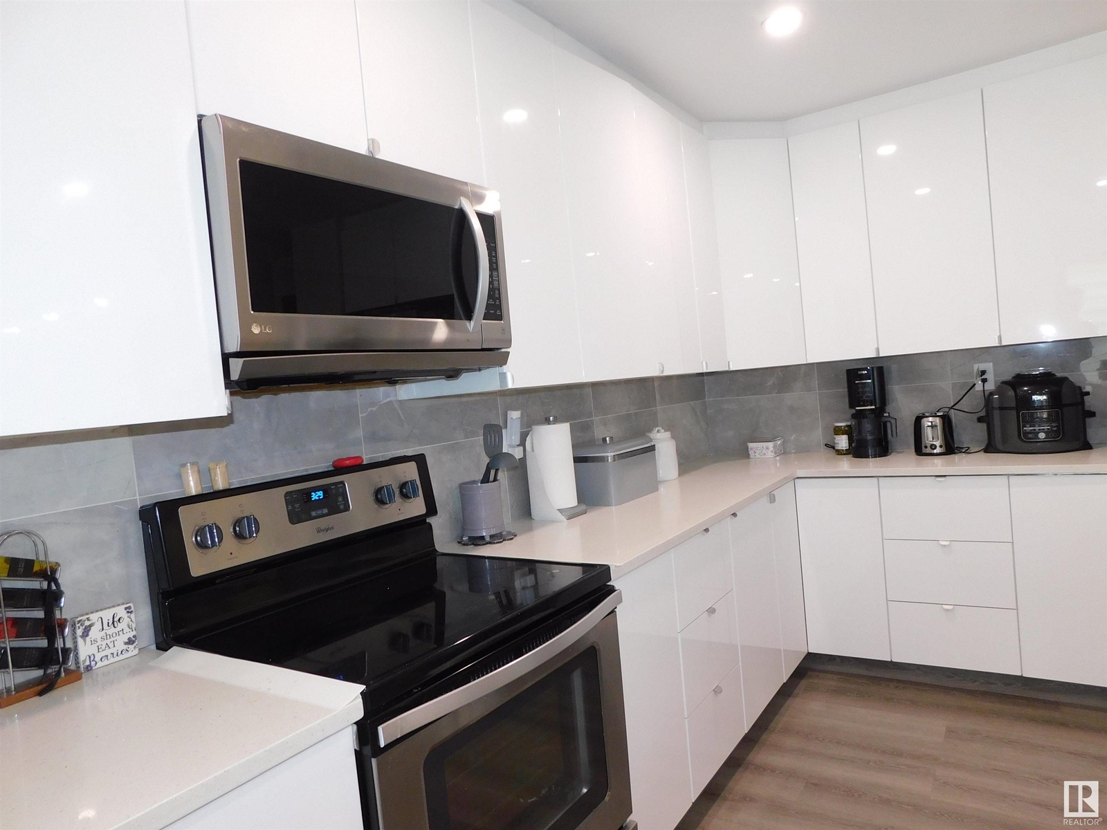 109 Hayward Cr Nw, Edmonton, Alberta  T6R 3G2 - Photo 7 - E4439042