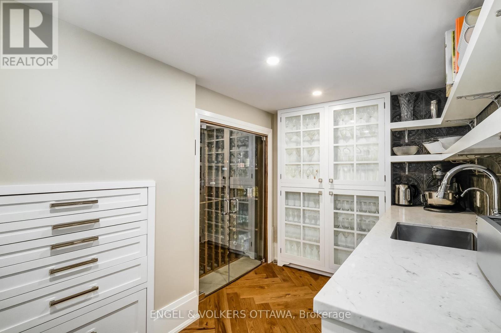 5651 Herwig Place, Ottawa, Ontario  K4M 1B3 - Photo 18 - X12036456