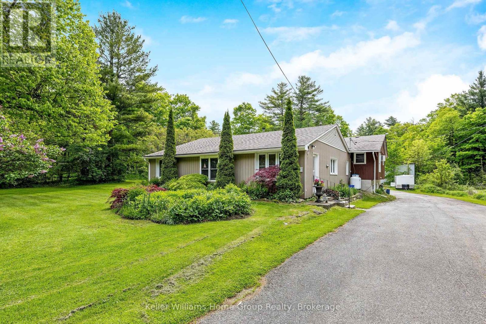 6628 17 Side Road, Halton Hills, Ontario L7J 2M1 - Photo 1 - W12180612
