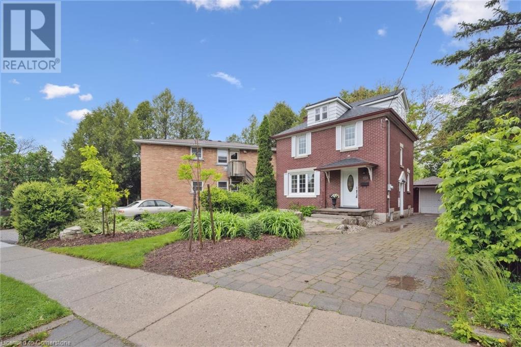 162 Moore Street S, Waterloo, Ontario  N2J 1X6 - Photo 2 - 40733492
