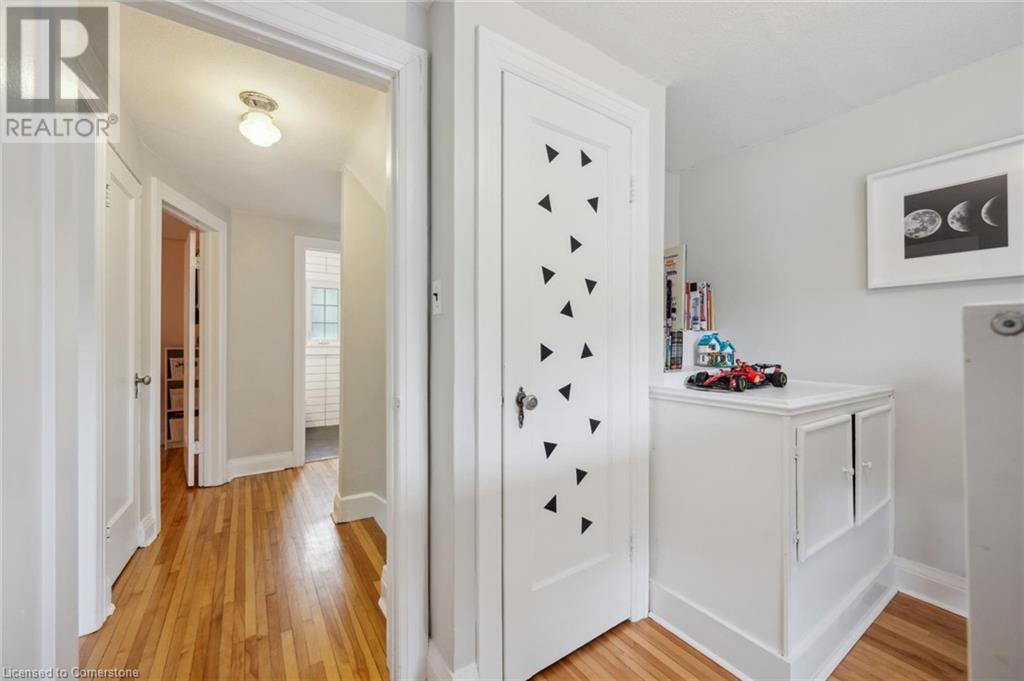 162 Moore Street S, Waterloo, Ontario  N2J 1X6 - Photo 24 - 40733492