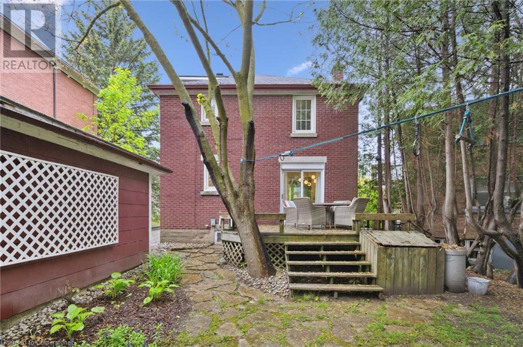 162 Moore Street S, Waterloo, Ontario  N2J 1X6 - Photo 40 - 40733492