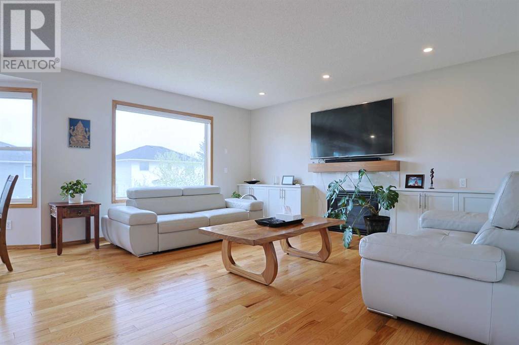 108 Edgebrook Rise Nw, Calgary, Alberta  T3A 5A1 - Photo 17 - A2220095