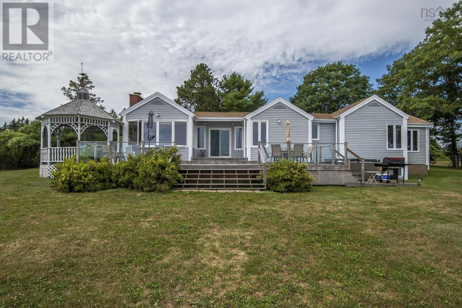 68 Murry Road, Martins Point, Nova Scotia  B0J 2E0 - Photo 1 - 202413757