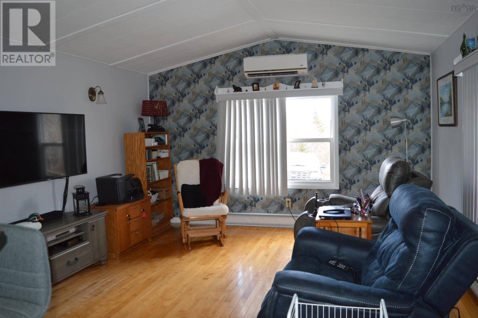 7 Cemetery Road, Port Hastings, Nova Scotia  B9A 1K7 - Photo 20 - 202508212